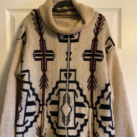 Tribal/Aztec Sweater - Picture 2 of 2